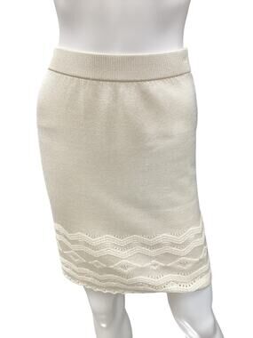St. John Skirt Women’s SZ 2 Fine Knit Above Knee Length Lightly Stretchy Cream